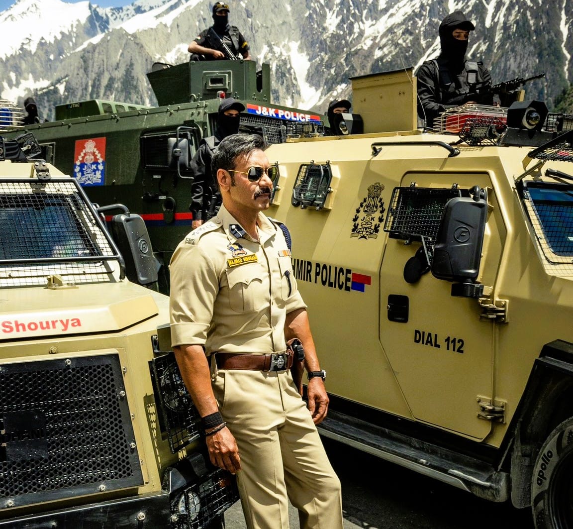 Ajay Devgn: film-singham-again-earns-200cr
