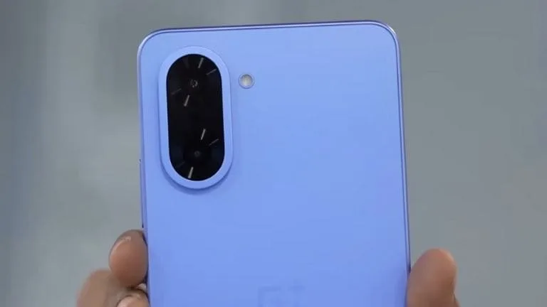 Close-up of OnePlus Nord CE 5 dual camera with OIS support