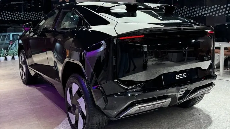 Mahindra BE 6 Batman Edition Rear
