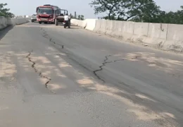 Buxar Chausa Overbridge Road Issue