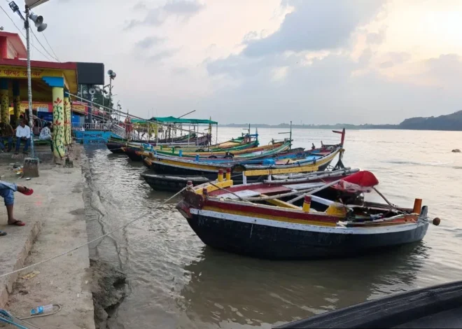 बक्सर में तेजी से बढ़ रहा गंगा का जलस्तर, 58.08 मीटर पहुंचा पानी; नाव परिचालन पर रोक, निचले इलाकों में बढ़ी चिंता