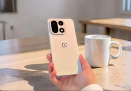 OnePlus 16 Certification: चीन में मिला सर्टिफिकेशन, Snapdragon 8 Elite Gen 6 Pro को लेकर भी बड़ा दावा