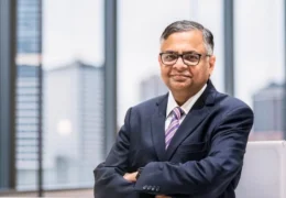 Tata Group Stocks Fall: चंद्रशेखरन के फैसले से ₹46,000 करोड़ डूबे