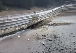 36,000 crore worth Ganga Expressway Damages, develops 10-metre crater after heavy rain