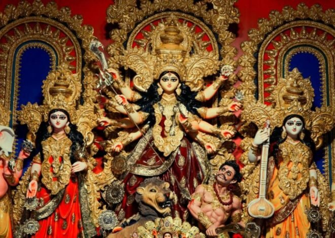 नवरात्रि से पहले घर के मंदिर की सफाई कैसे करें? इन आसान तरीकों से चमक उठेगा पूजा स्थल